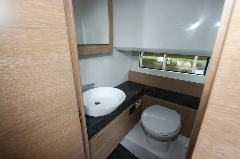 Slide: The Image of Astondoa 377 Coupe Outboard 2024 - 3833704