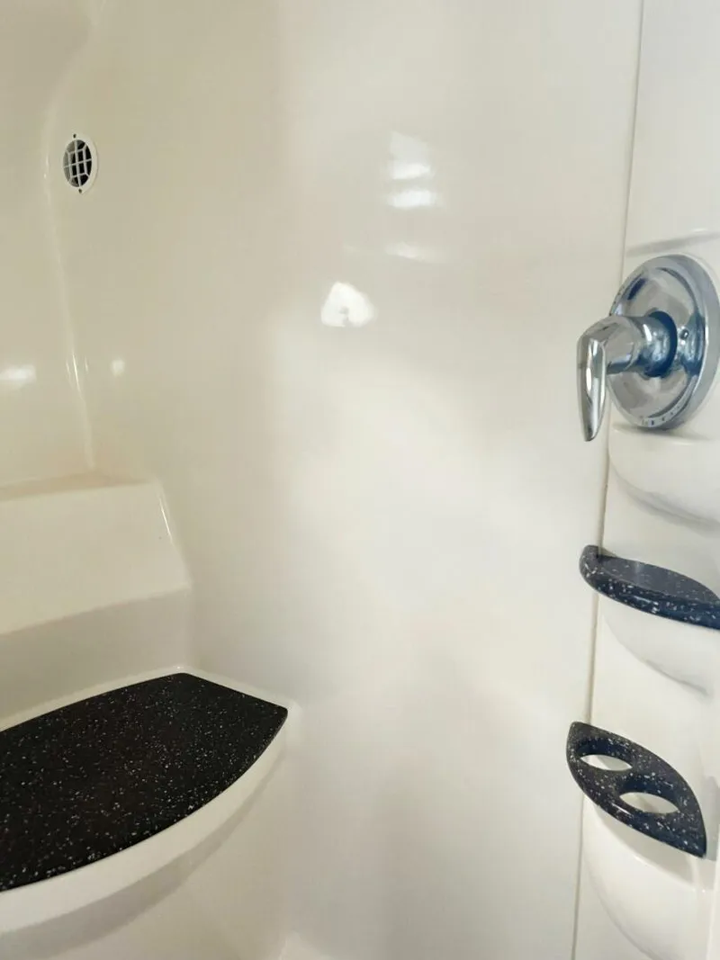 Slide: The Image of Formula 400 Super Sport 2004 - 3835804