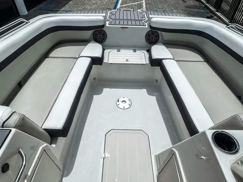 Slide: The Image of Starcraft SVX 211 OB 2024 - 5620243