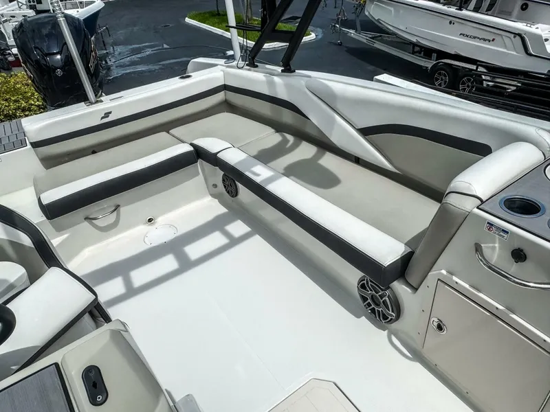 Slide: The Image of Starcraft SVX 211 OB 2024 - 5620241