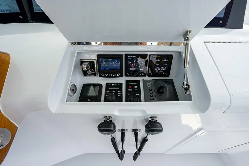 Slide: The Image of Weaver Custom Sportfish 2017 - 3838635