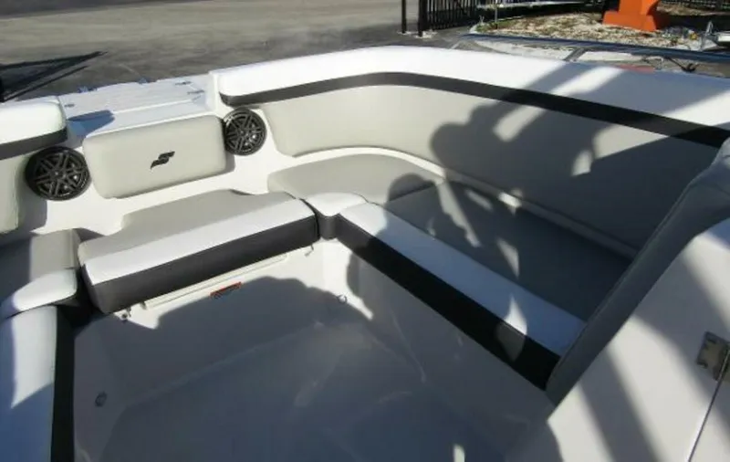 Slide: The Image of Starcraft SVX 231 OB DH 2024 - 4341926