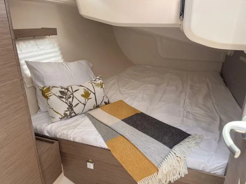 Slide: The Image of Hanse 418 2023 - 3839408