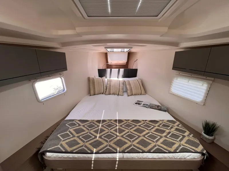 Slide: The Image of Hanse 418 2023 - 3839415