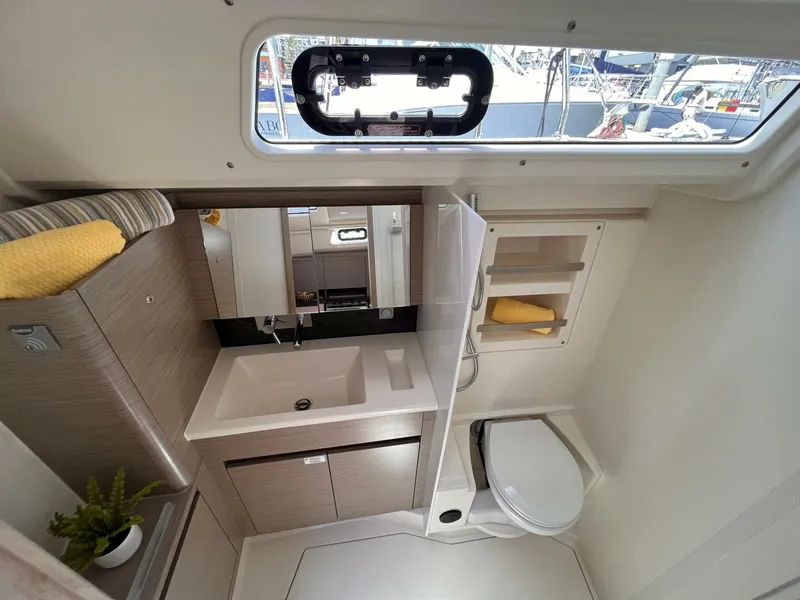 Slide: The Image of Hanse 418 2023 - 3839421