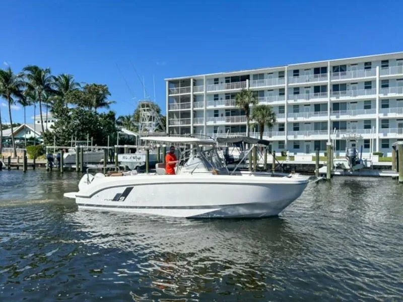 Slide: The Image of Beneteau Flyer 9 Spacedeck 2024 - 4766237