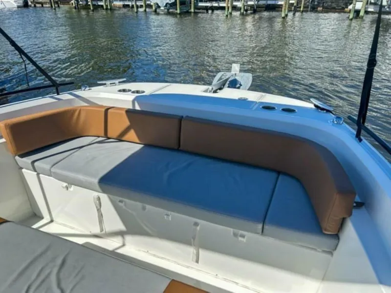Slide: The Image of Beneteau Flyer 9 Spacedeck 2024 - 4766246