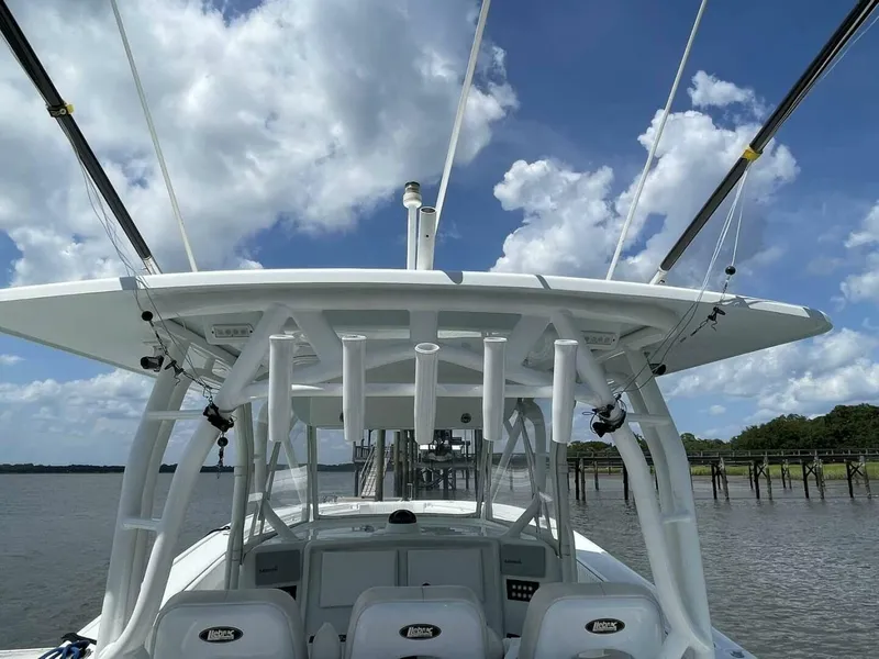 Slide: The Image of Yellowfin 42 2014 - 3852436