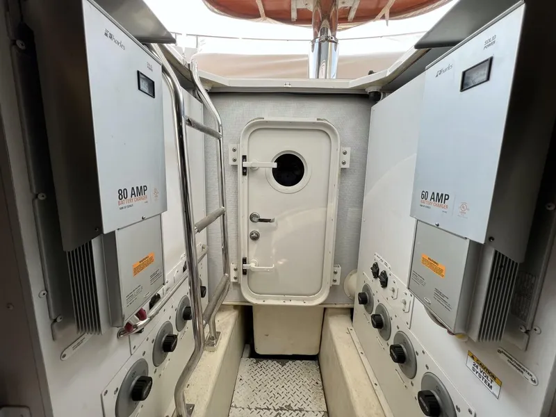 Slide: The Image of Marquis 59 Fly Bridge - Markham Edition 2008 - 3853771