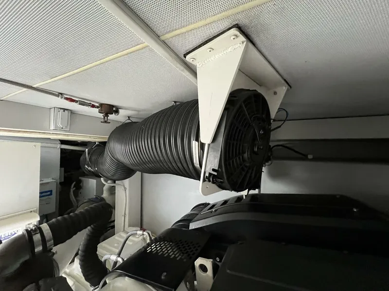 Slide: The Image of Marquis 59 Fly Bridge - Markham Edition 2008 - 4638265