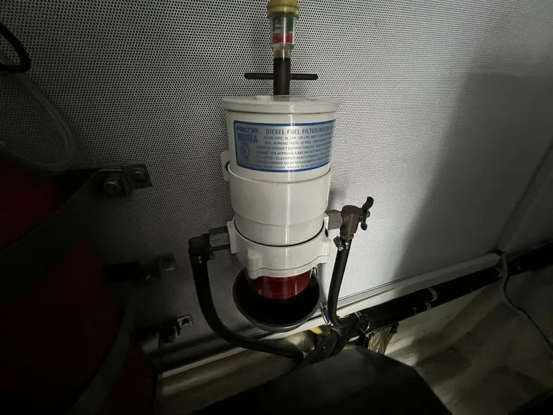 Slide: The Image of Marquis 59 Fly Bridge - Markham Edition 2008 - 4638269