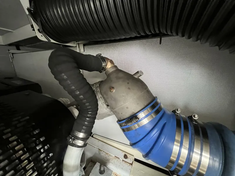 Slide: The Image of Marquis 59 Fly Bridge - Markham Edition 2008 - 4638278