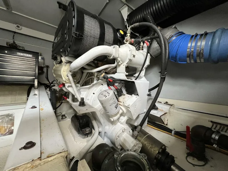 Slide: The Image of Marquis 59 Fly Bridge - Markham Edition 2008 - 4638281