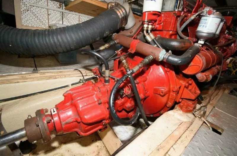 Slide: The Image of Hershine Newburyport 1987 - 3855333