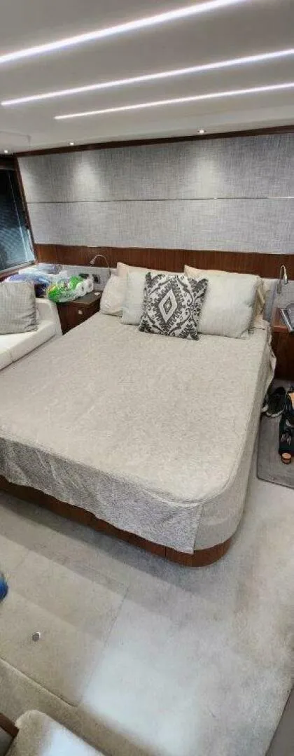 Slide: The Image of Sunseeker Predator 2018 - 3855756