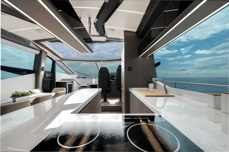 Slide: The Image of Galeon 800 FLY 2024 - 3898128