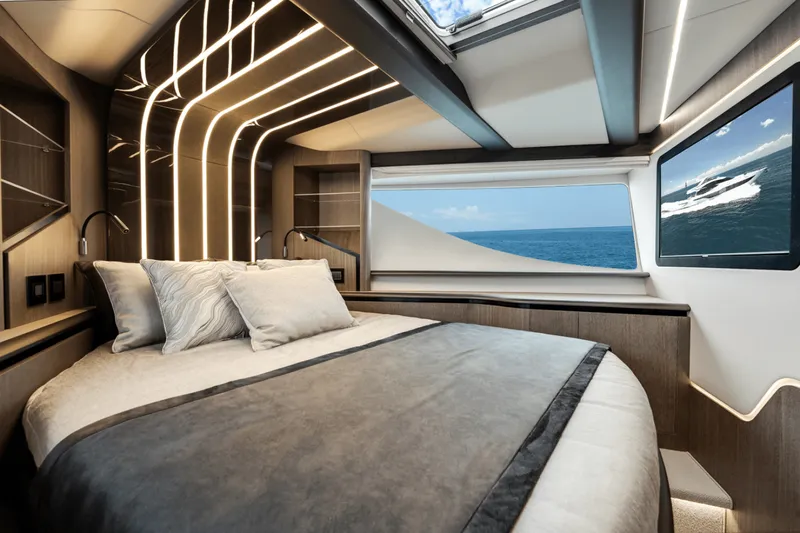 Slide: The Image of Galeon 800 FLY 2024 - 3898089