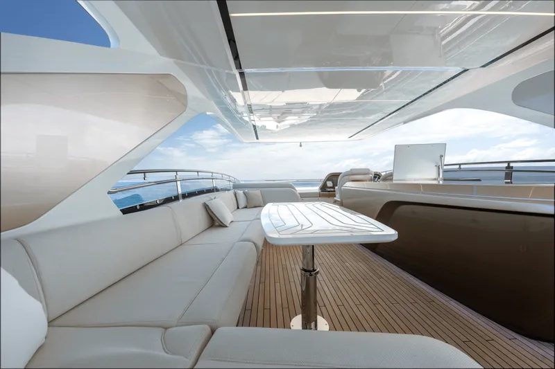 Slide: The Image of Galeon 800 FLY 2024 - 3898143