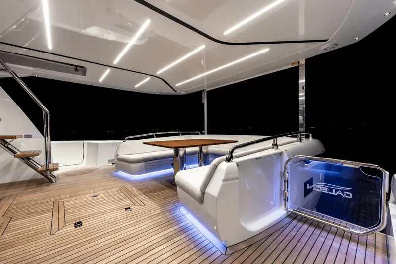 Slide: The Image of Galeon 800 FLY 2024 - 3898160