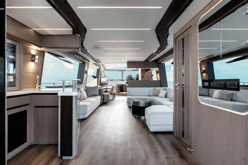 Slide: The Image of Galeon 800 FLY 2024 - 3898108