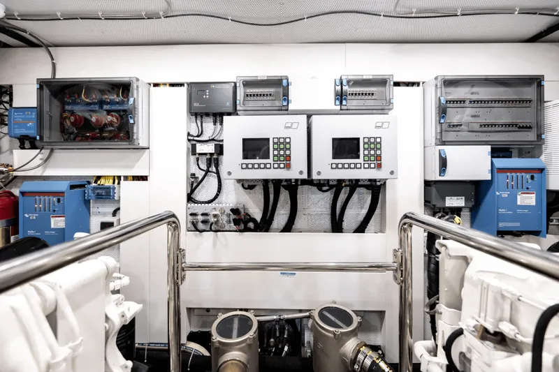 Slide: The Image of Galeon 800 FLY 2024 - 5427722