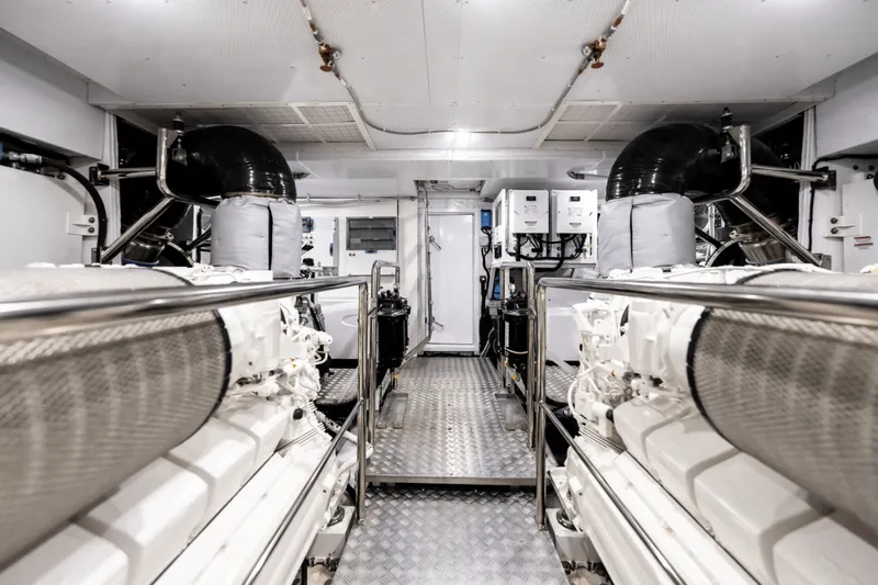 Slide: The Image of Galeon 800 FLY 2024 - 5427723