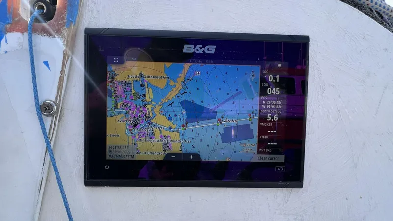 Slide: The Image of B&G Vulcan 9 Starboard - 3864500