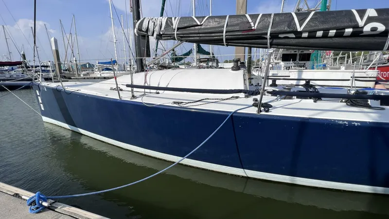 Slide: The Image of Port - 3864481