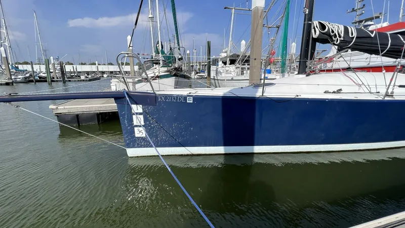 Slide: The Image of Bowsprit - 3864480