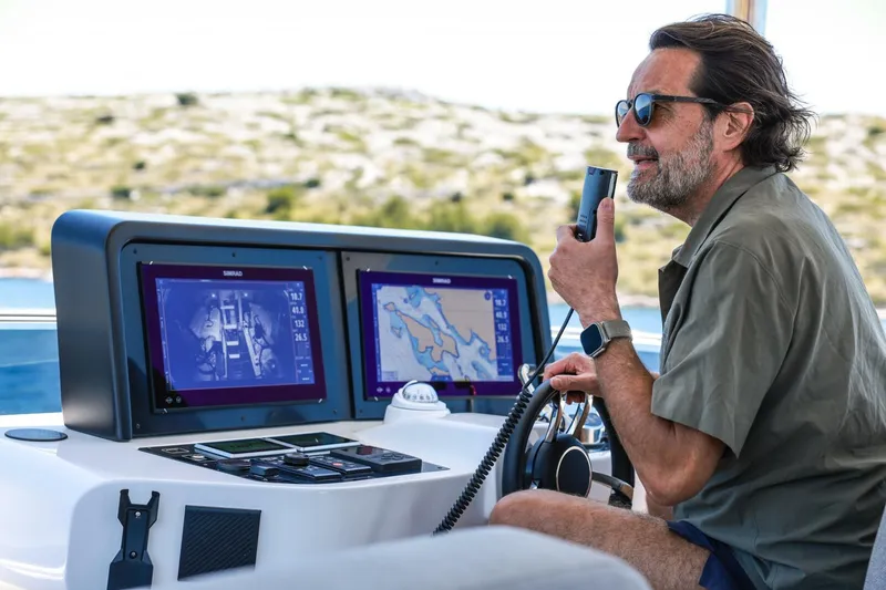 Slide: The Image of Greenline 58 Fly Hybrid 2025 - 4504104