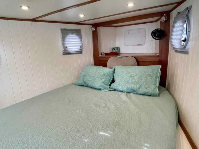 Slide: The Image of Great Harbour TT 35   Dilligaf      51 - 3877387