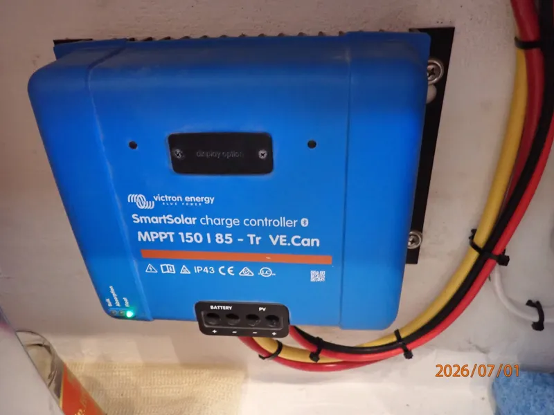 Slide: The Image of 35' Great Harbour solar panels controller - 6751293
