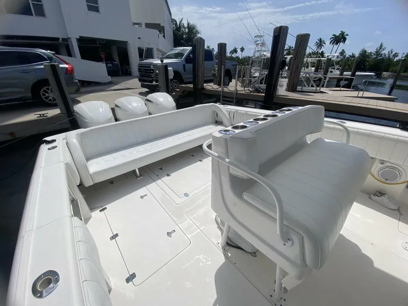 Slide: The Image of Intrepid 370 2006 - 3870071