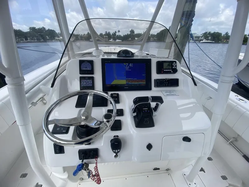 Slide: The Image of Intrepid 370 2006 - 3870079