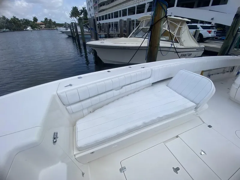 Slide: The Image of Intrepid 370 2006 - 3870086