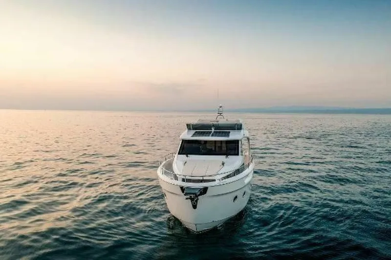 Slide: The Image of Greenline 45 Fly 2027 - 3870693