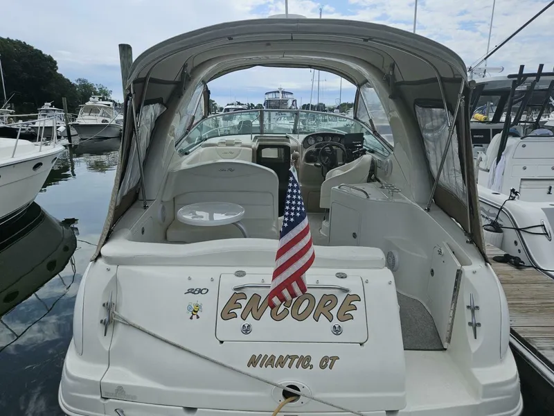 Slide: The Image of Sea Ray 28 2004 - 3871621