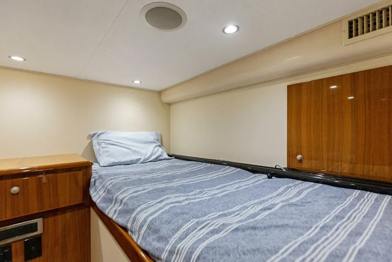Slide: The Image of 2014 42 Viking Express - Mahirita Guest Stateroom - 4190106