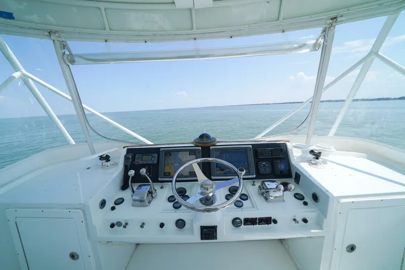 Slide: The Image of 1979 Trojan 45 Convertible Hook'em - 3875988