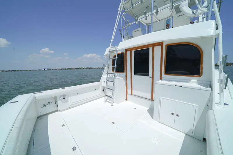 Slide: The Image of 1979 Trojan 45 Convertible Hook'em - 3876005