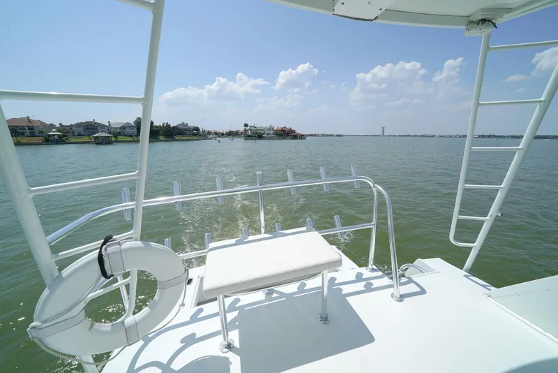 Slide: The Image of 1979 Trojan 45 Convertible Hook'em - 3875982