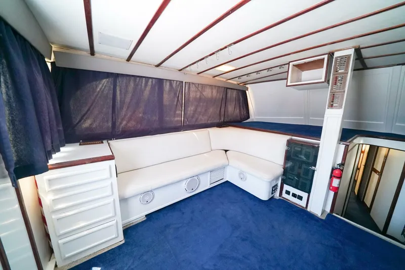 Slide: The Image of 1979 Trojan 45 Convertible Hook'em - 3875957