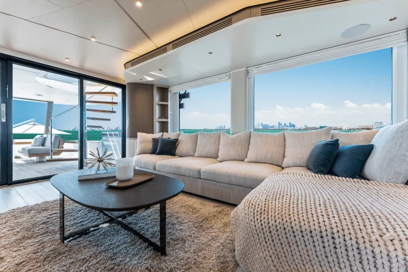 Slide: The Image of Azimut MAGELLANO 25 METRI 2023 - 3876581