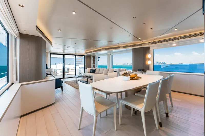 Slide: The Image of Azimut MAGELLANO 25 METRI 2023 - 3876583