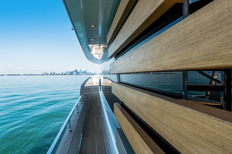 Slide: The Image of Azimut MAGELLANO 25 METRI 2023 - 3876607