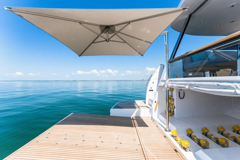 Slide: The Image of Azimut MAGELLANO 25 METRI 2023 - 3876611