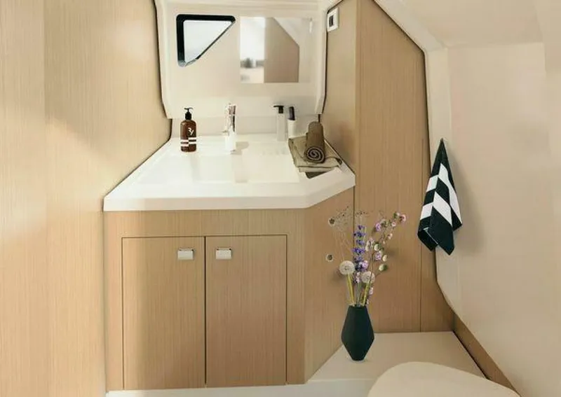 Slide: The Image of Ryck 280 2024 - 3878460