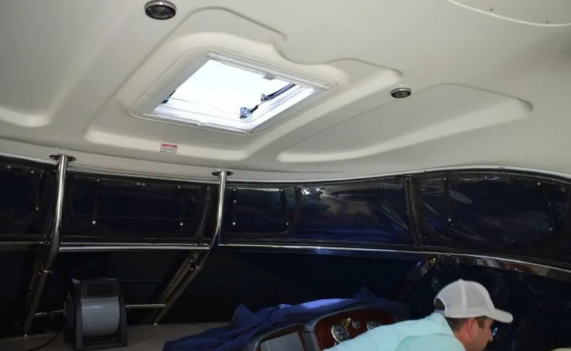 Slide: The Image of Hard Top Hatch - 3883581