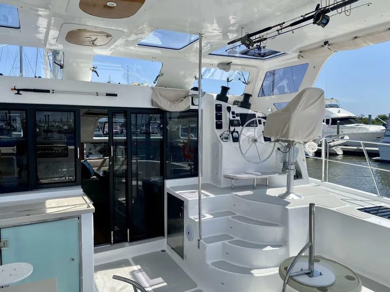 Slide: The Image of 2019 Royal Cape 530 Majestic "Walk About" - 3880136