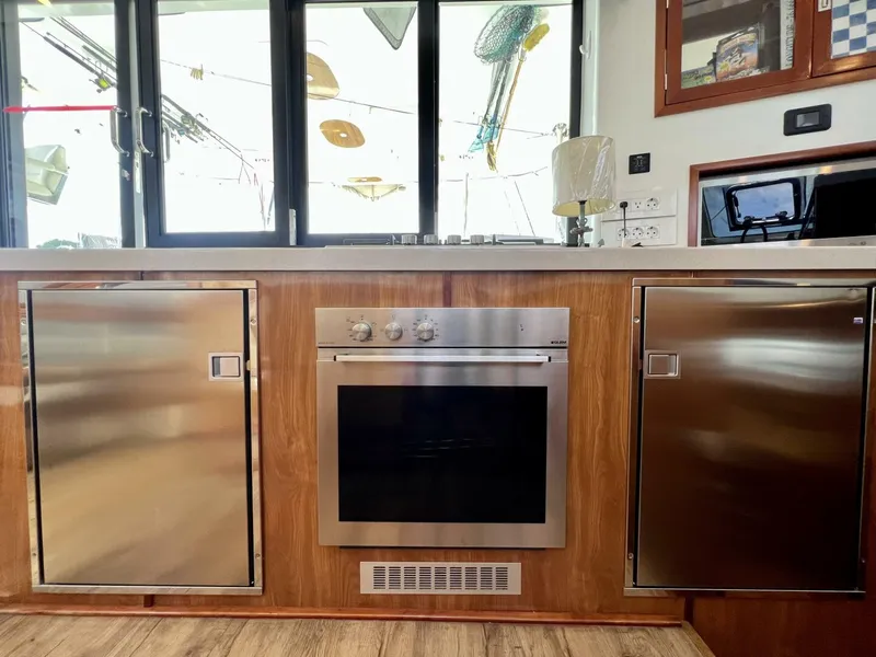 Slide: The Image of Royal Cape Catamarans 530 2019 - 3908093